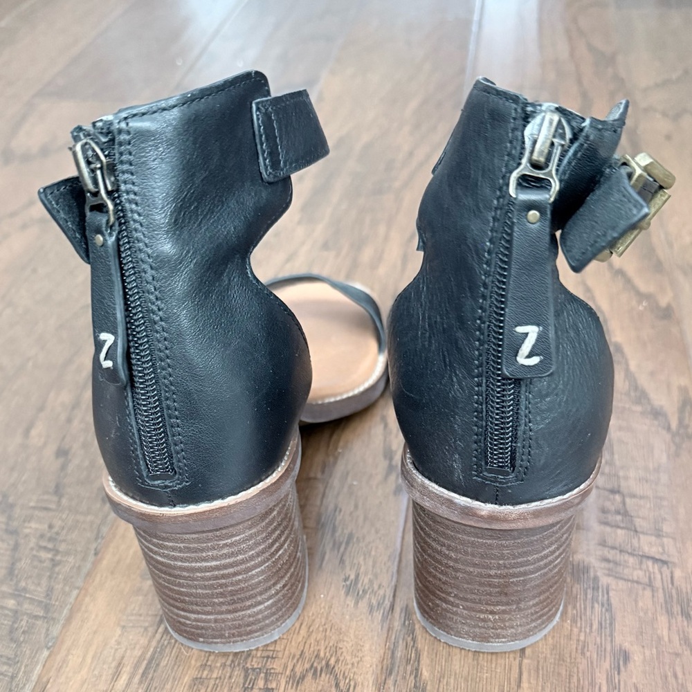 Zodiac Ilsa Black Ankle Strap Heels - Picture 5 of 10